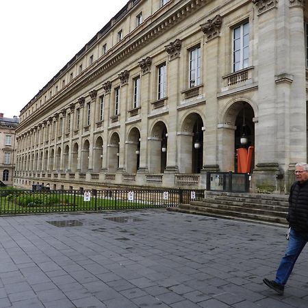 B&B Le Miroir Aux Fees Bordeaux Ngoại thất bức ảnh