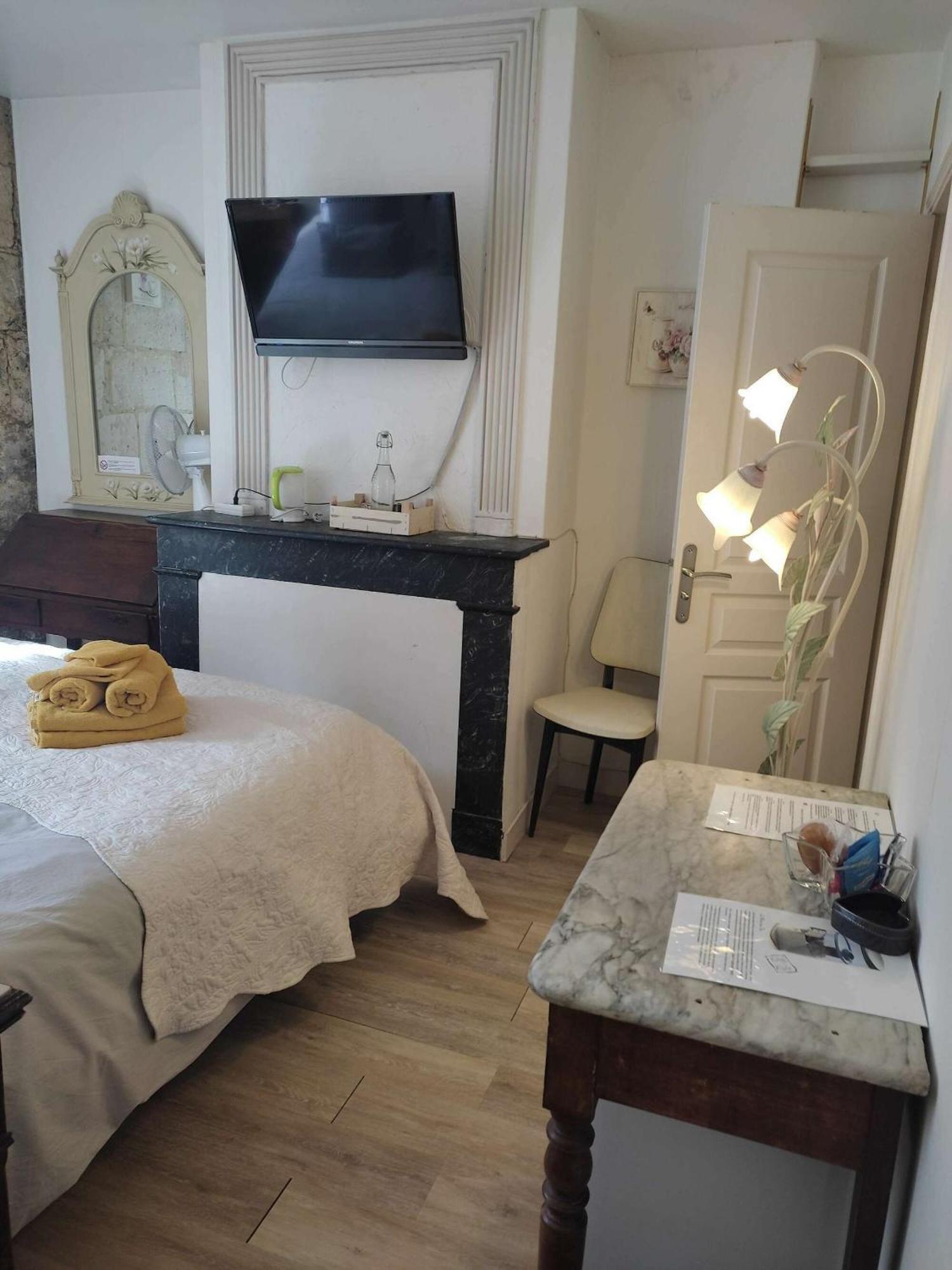 B&B Le Miroir Aux Fees Bordeaux Ngoại thất bức ảnh