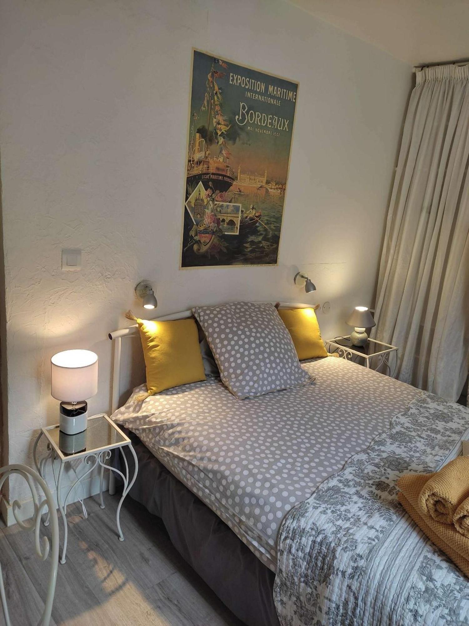 B&B Le Miroir Aux Fees Bordeaux Ngoại thất bức ảnh