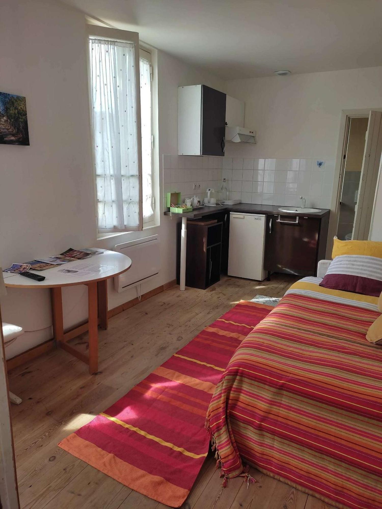 B&B Le Miroir Aux Fees Bordeaux Ngoại thất bức ảnh